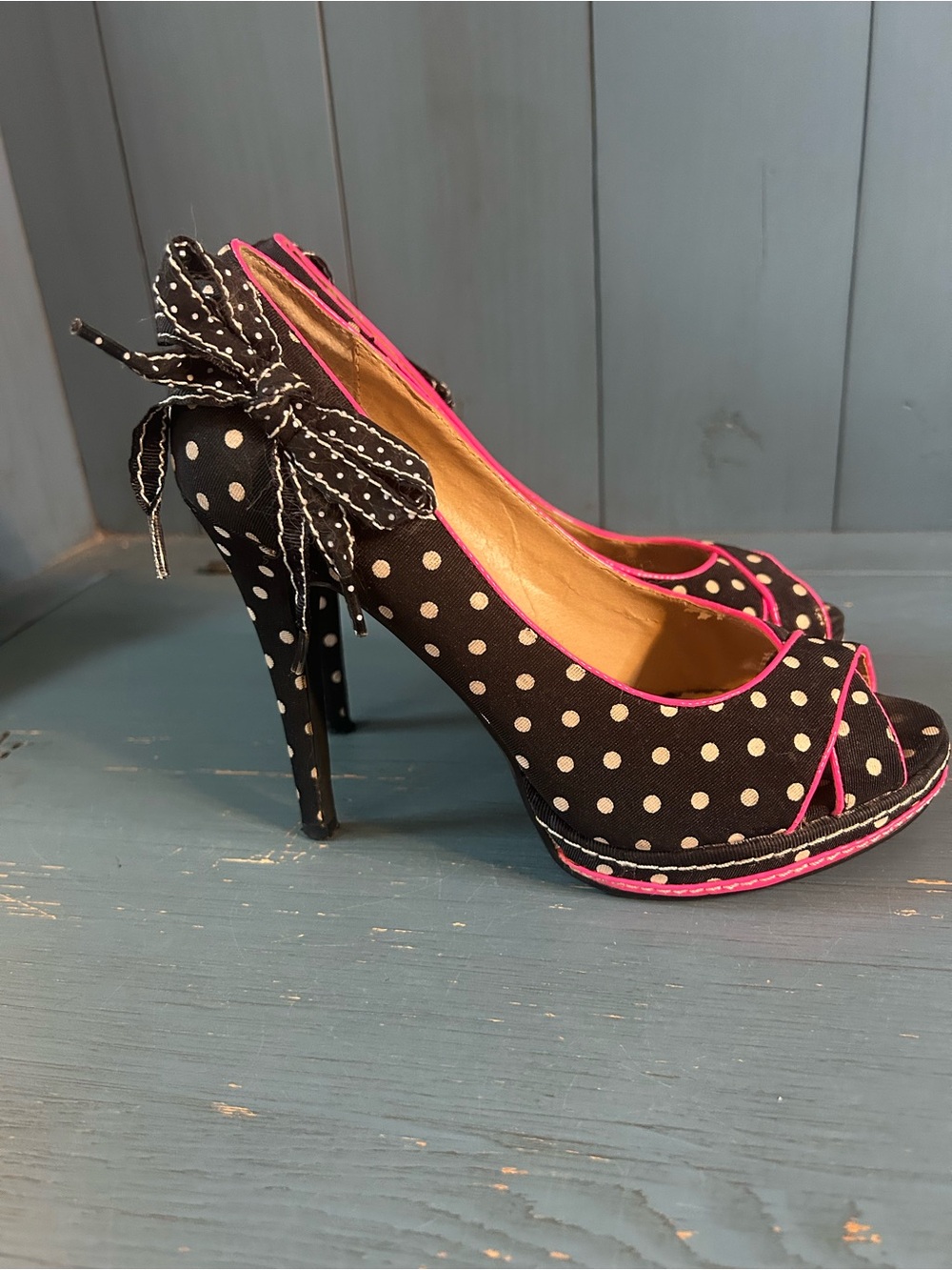 Black & White Polka Dot Peep-Toe Heels with Pink Trim & Bows - Women’s Size 7